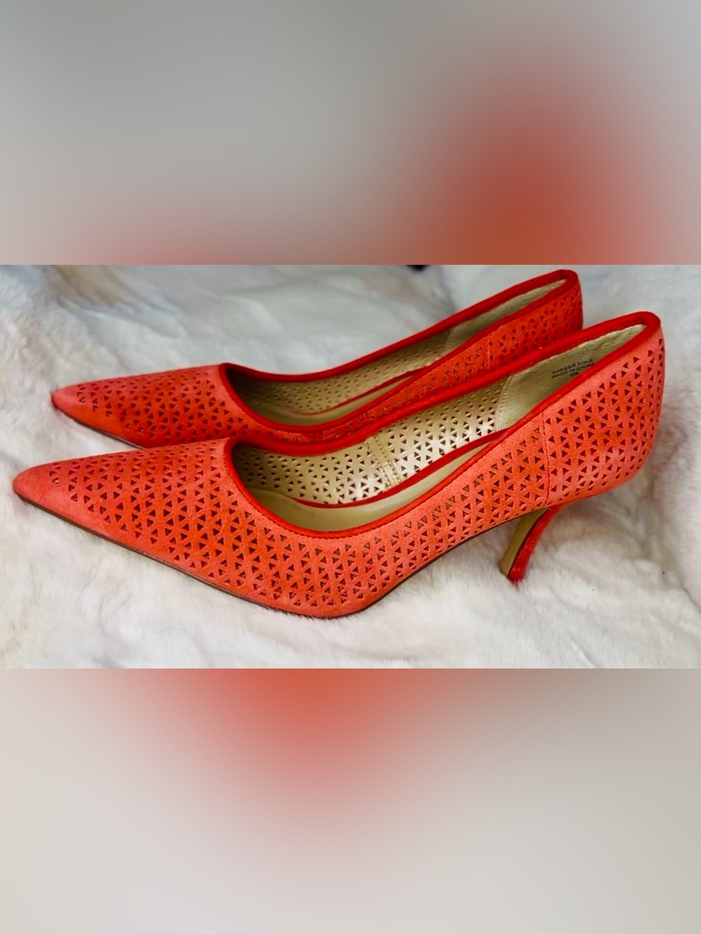 Ann Taylor Coral Red Laser Cut Pointed Toe Heels Pumps 6 - Picture 2 of 6